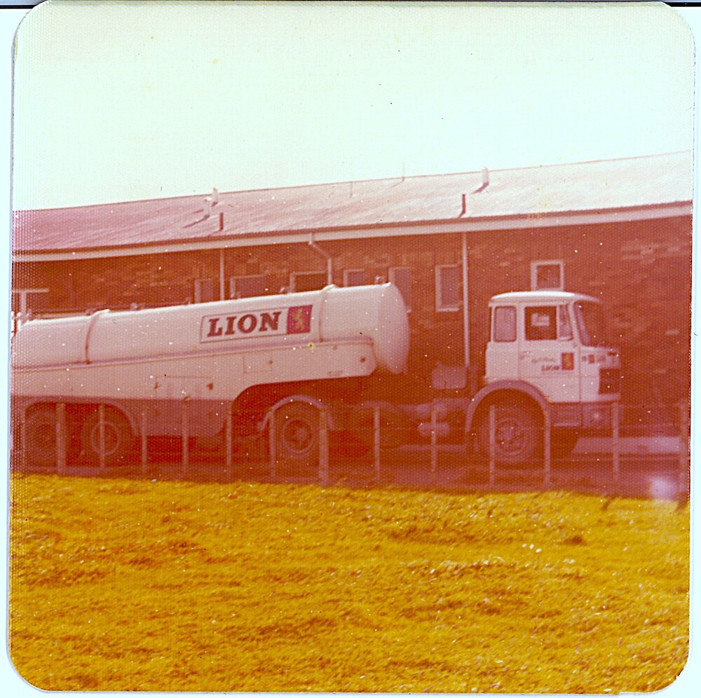 The first tanker to arrive at the newly opened RSA Clubrooms