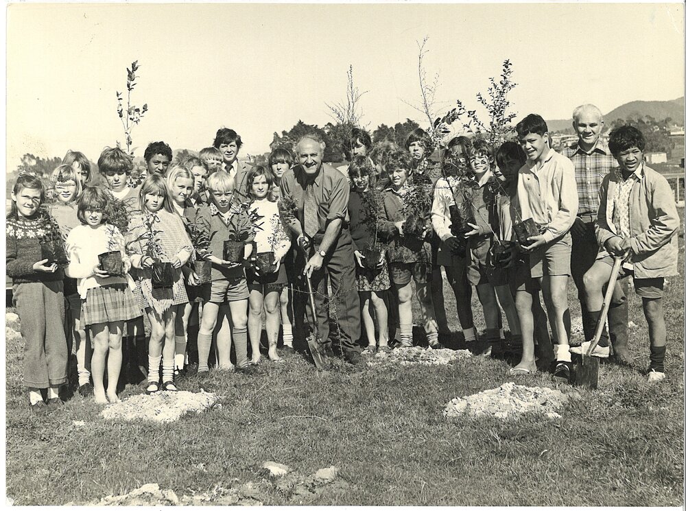 Children of Te Ranga School