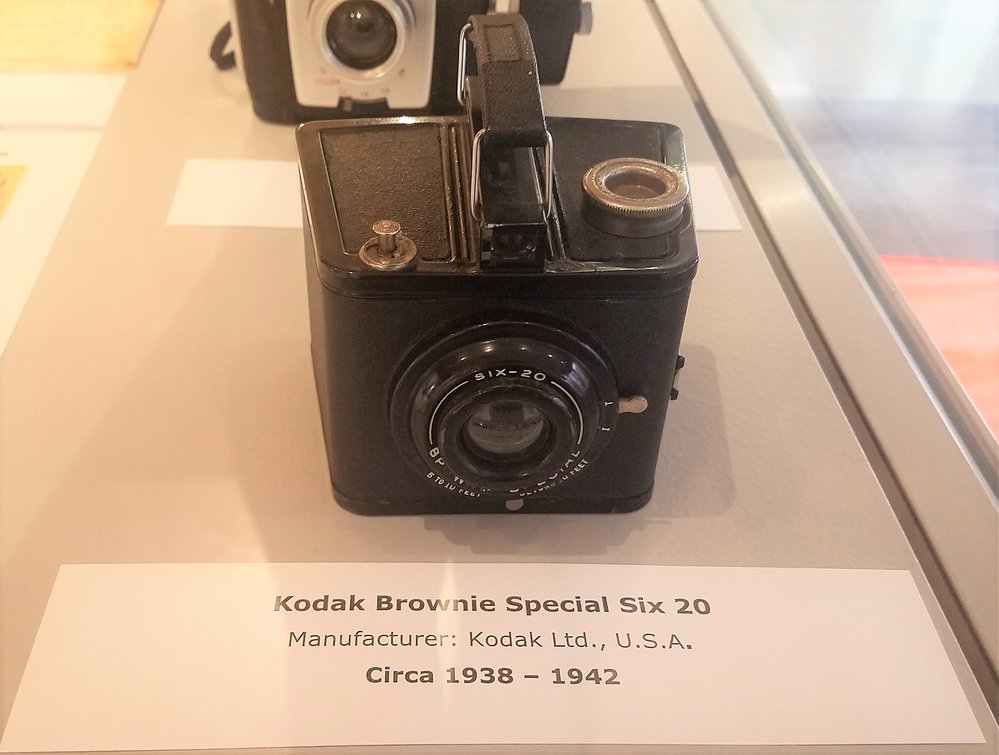 Kodak Brownie Special Six 20