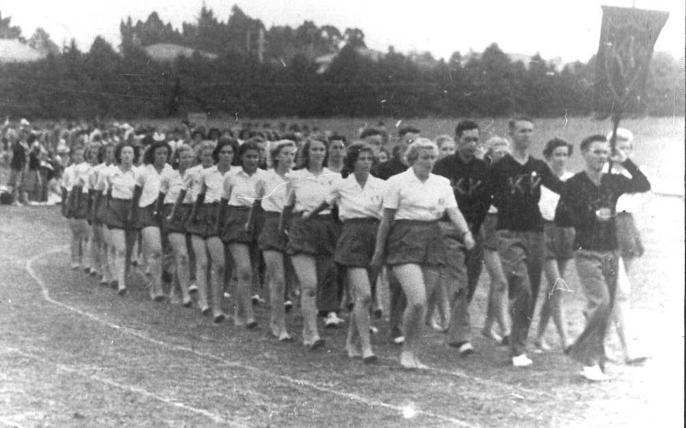 School sports teams parade