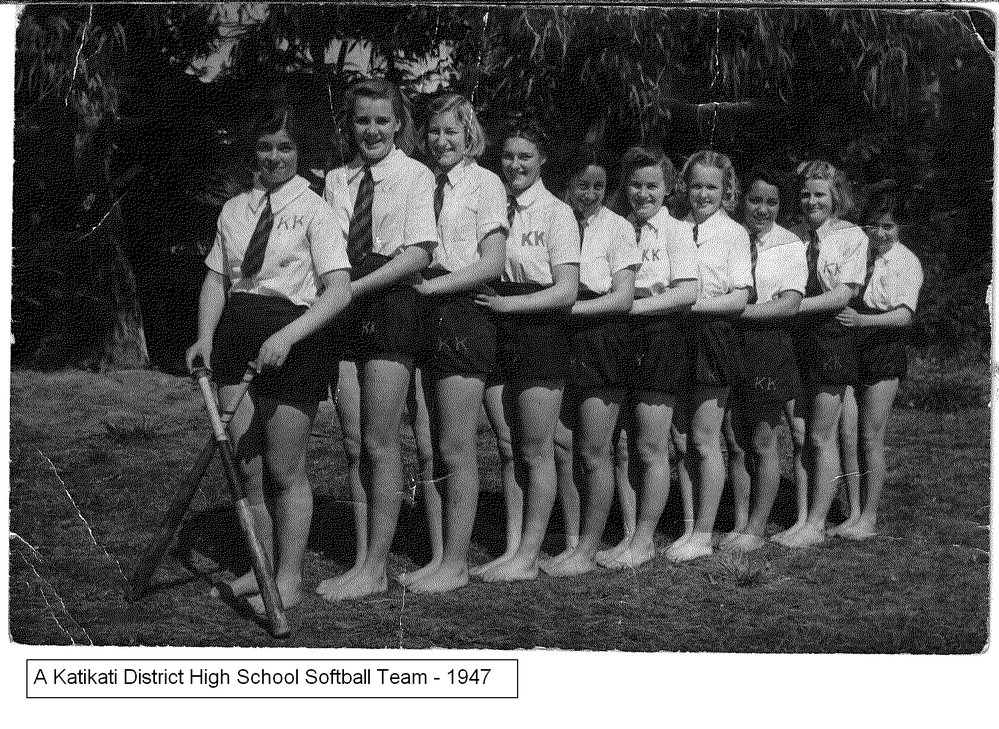 A Katikati District High School Softball Team 1947