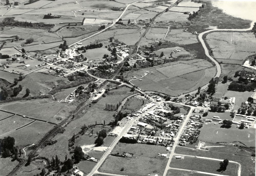 Katikati 1971