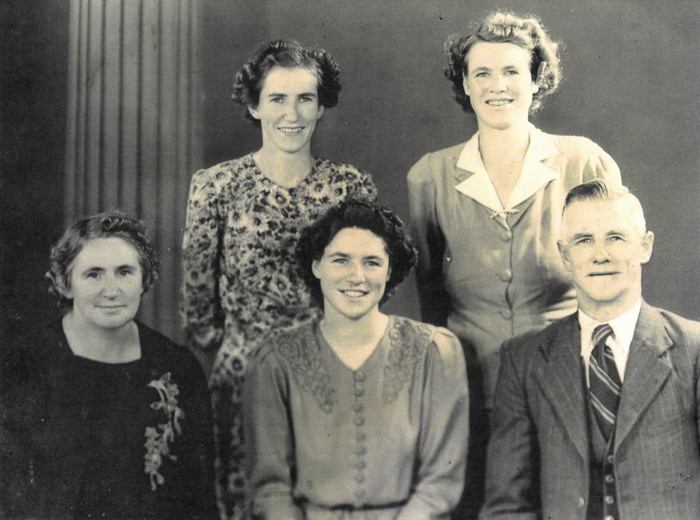 The Middlebrook family c1940