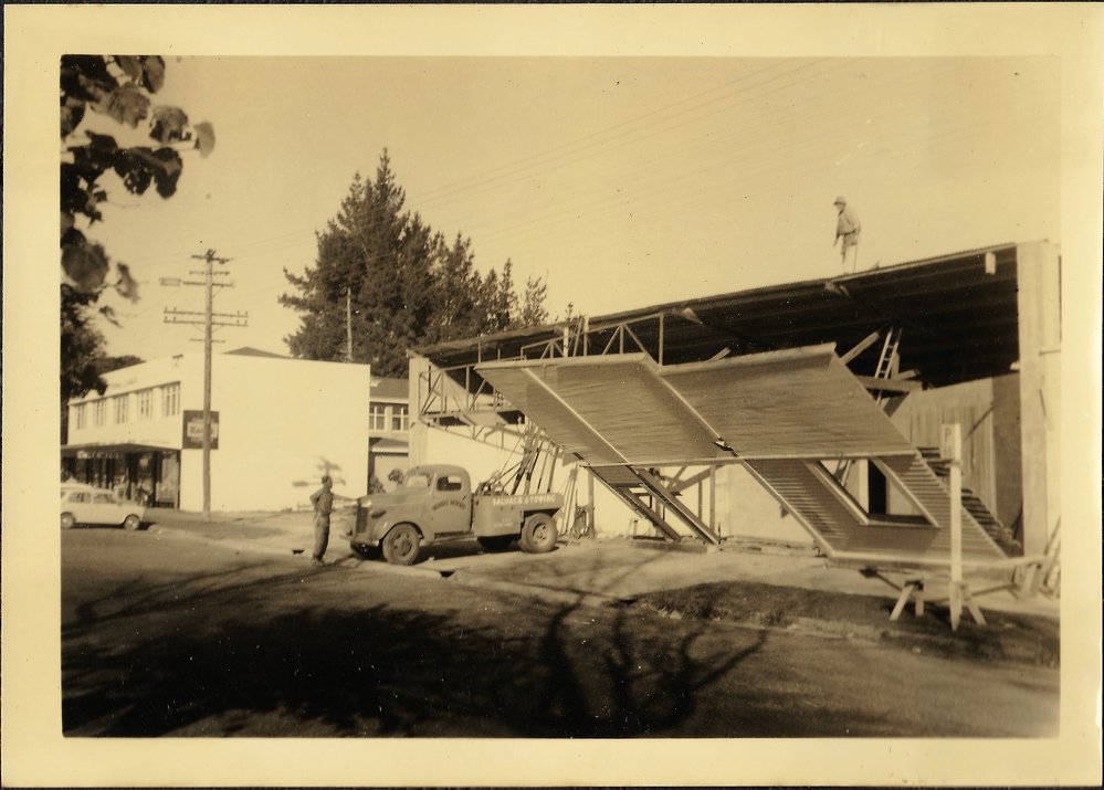 W. E. Harris Garage being built in Te Puke.