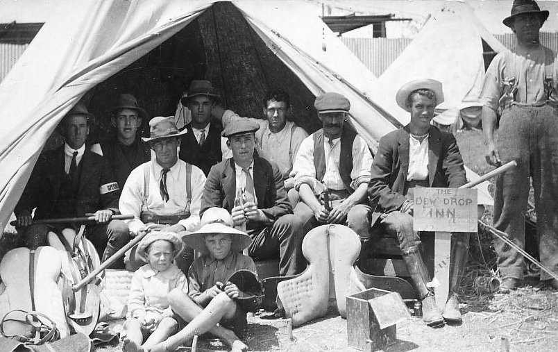 Te Puke Members of Massey's Cossacks 1913