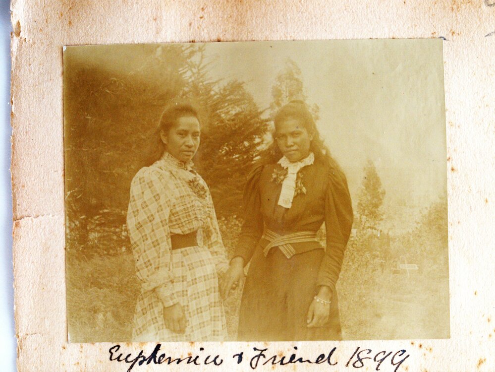 Euphemia Forbes Jones and friend
