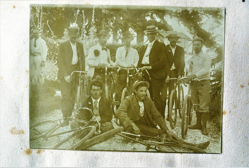 Waihi Cycling Party at Athenree Homestead, 1899