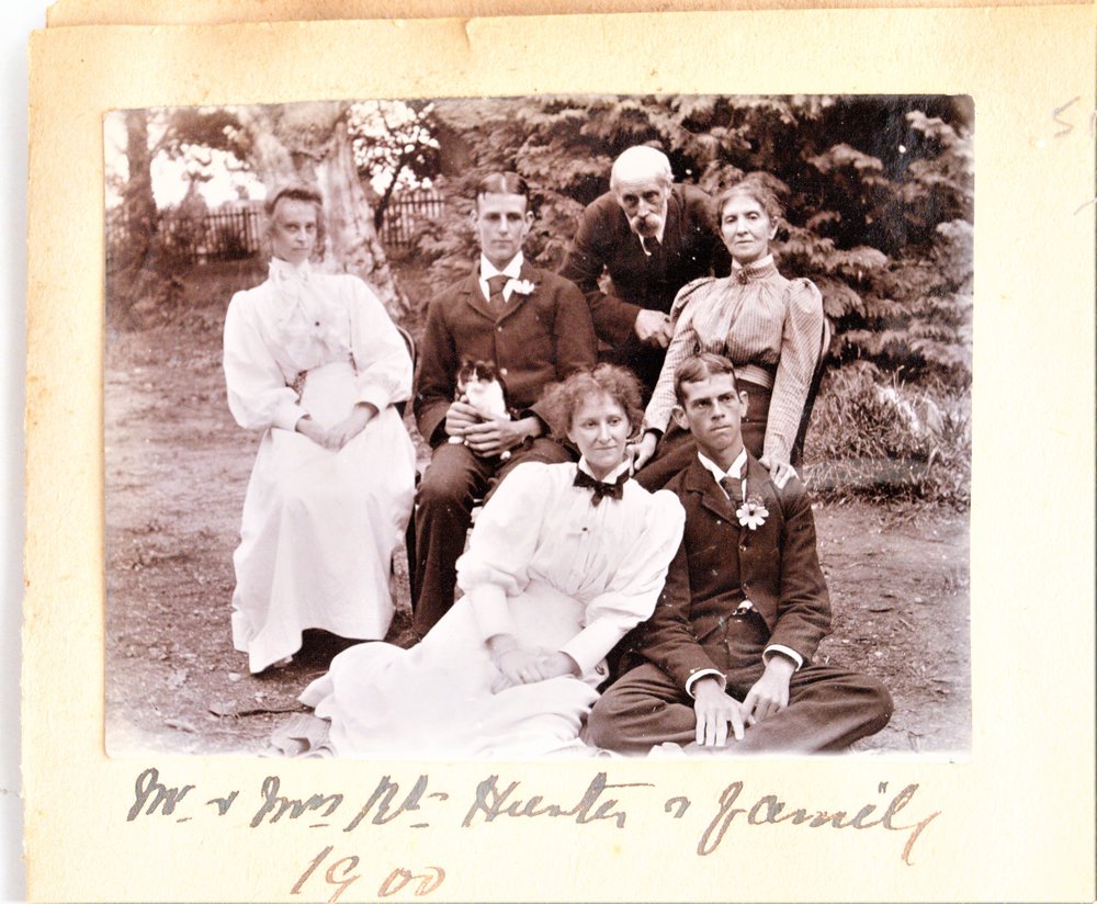 Robert Hunter and family
