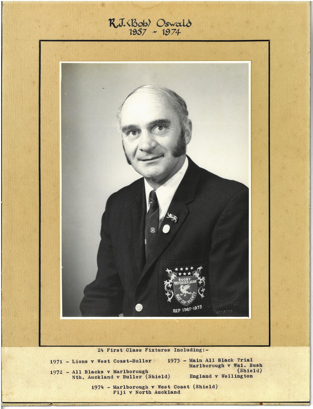 Robertson (Bob) John Oswald