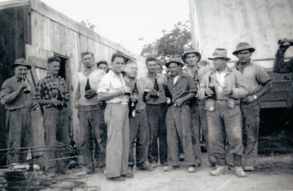 Workers at Smythe Quarry, Woodlands Road, Katikati