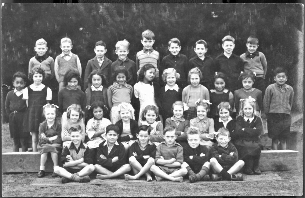 Primary School children at Katikati