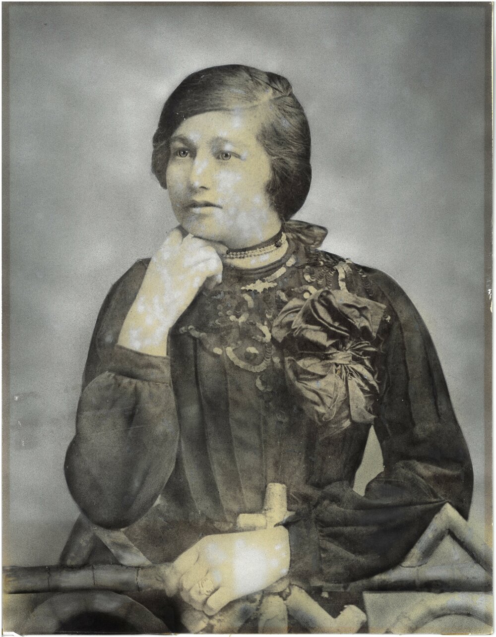 Maud Wills (nee Wiggins)