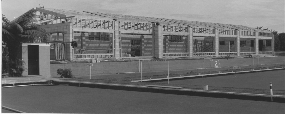 Building the Te Puke Bowling Club