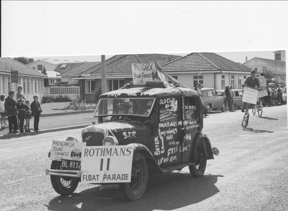Te Puke float parade