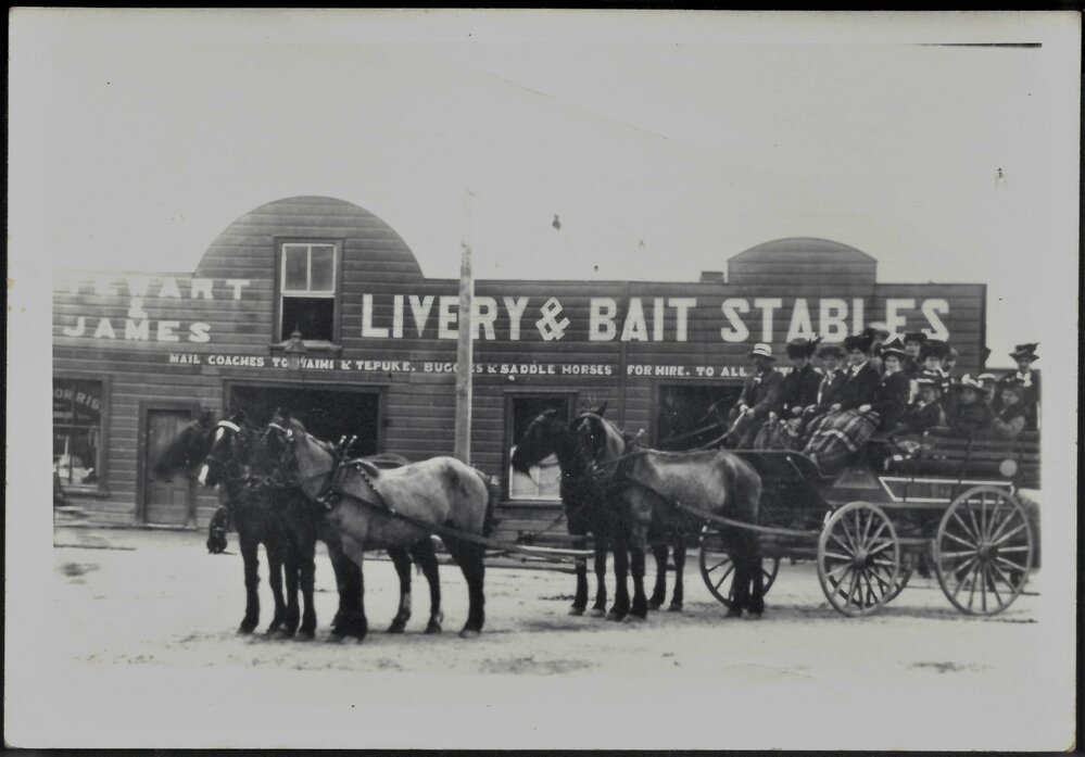 Stewart &amp; James Livery &amp; Bait Stables