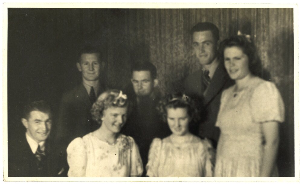 A group of young people from the Hume &amp; Cameron families