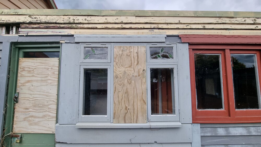 William John Gray's house : stained glass detail