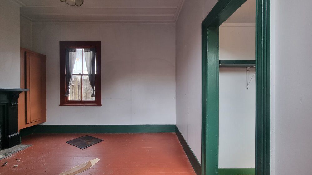 William John Gray's house: main living room