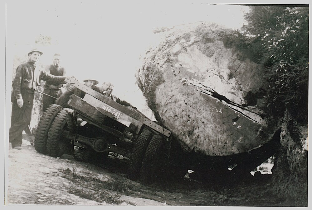 Reloading a kauri log (back of truck)