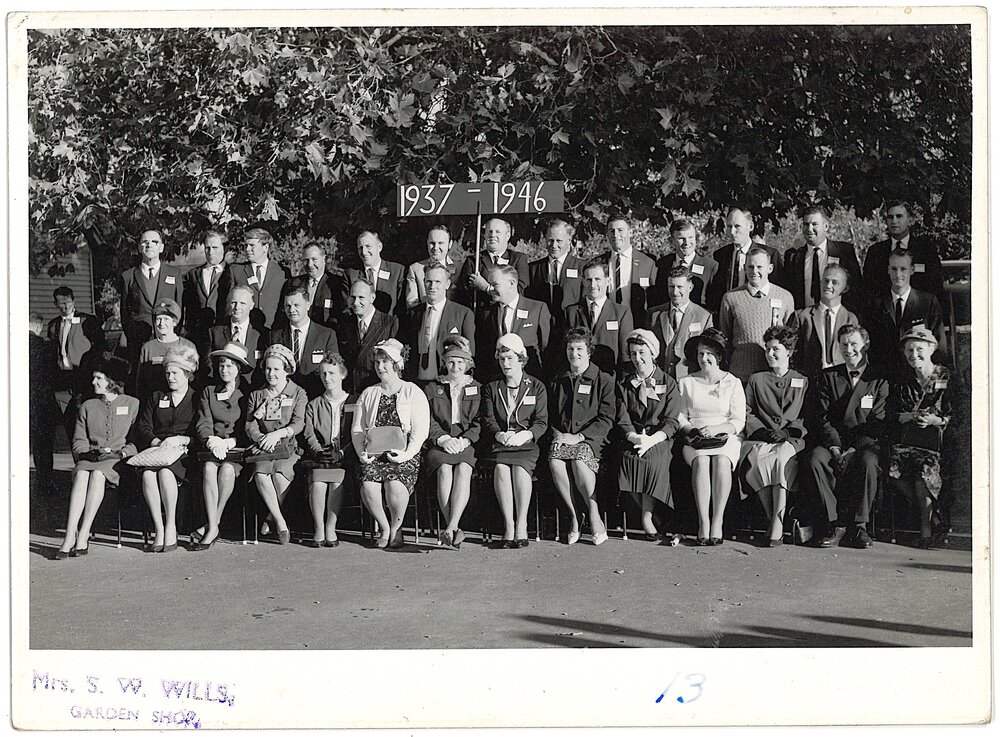 Class of 1937 to 1946 at Katikati School