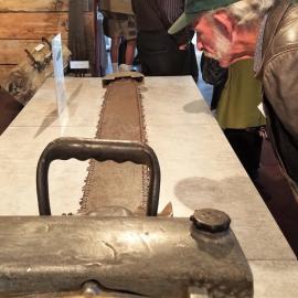 Timber saw