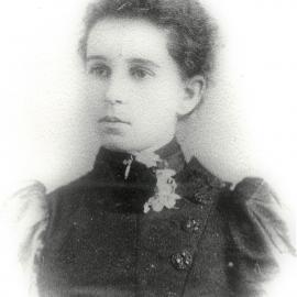 Mabel Macmillan