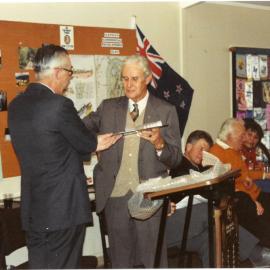Katikati wins the Keep New Zealand Beautiful award for Best Small Town in 1991
