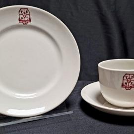 Crown Lynn cup, saucer and matching plate.