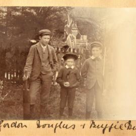 Gordon, Douglas & Buffie Dumbleton