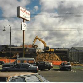 Building the new Farmlands on Boucher Avenue, Te Puke