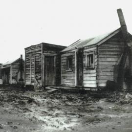 Miner's holiday cottages at Waihi Beach