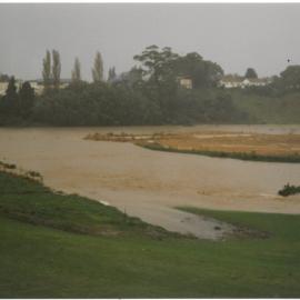 Flooding at Te Puke in May 1999