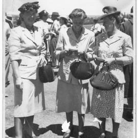 The Land Girls at Tauranga Races