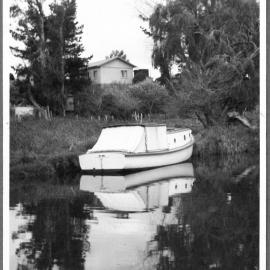Boat on the Uretara River