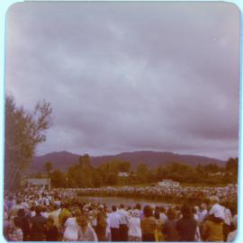 Crowds along the riverbank