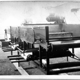 Onion pullers 22