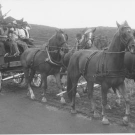 Te Puke Centennial celebrations - the mail & passenger coach