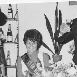 Mrs Raymond, Bay of Plenty Orange Queen Lexie Tait, Mayor Eddie Raymond