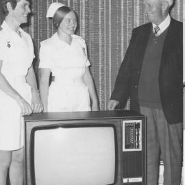 Presentation by Jack Gulliver to Children's Ward, Tauranga Hospital