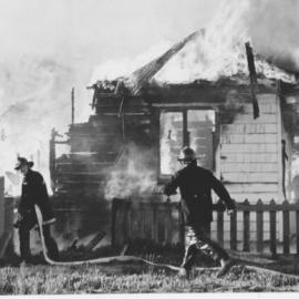 Te Puke Fire Brigade attending a fire