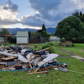 Removal of pensioner units from Heron Crescent, Katikati