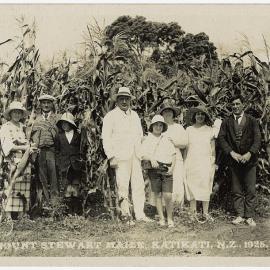 Group photograph at Mt. Stewart