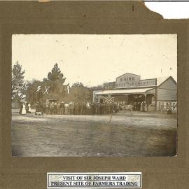 A crowd attending Sir Joseph Ward's visit at Te Puke