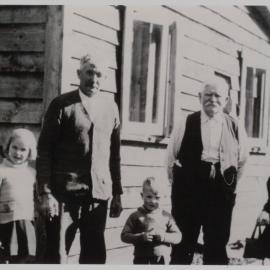 The Bradley household (close-up)