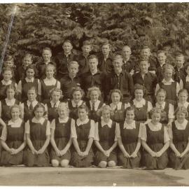 Class photo, Katikati School