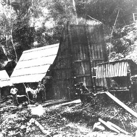 Bushman's slab hut