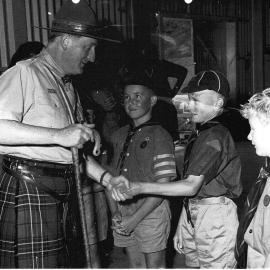 Chief Scout meets Katikati Cubs