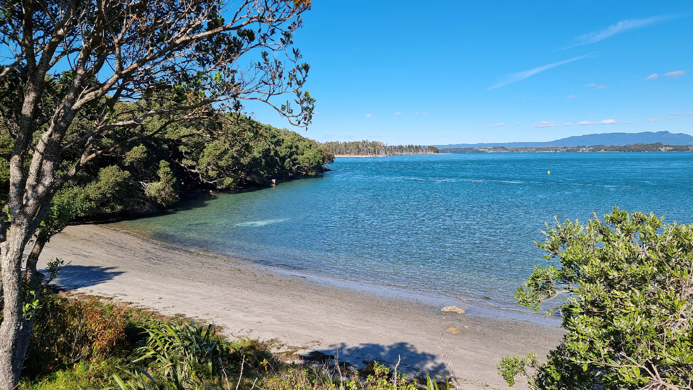Anzac Bay, Bowentown.