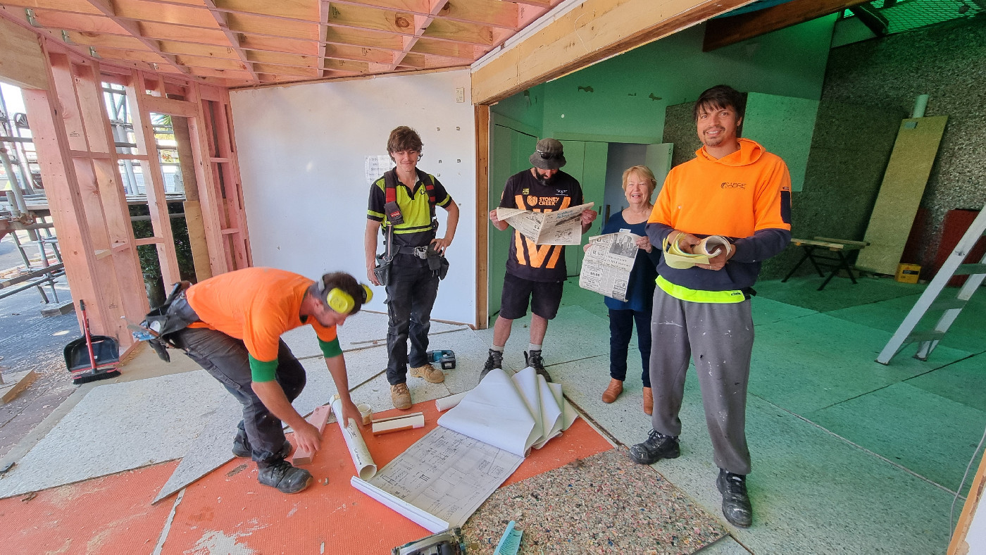 Construction team Jens Gunther, Xavier Radonick, AJ Calquhon and Rajwinder Panesar with Arts Junction volunteer Virginia Gordon